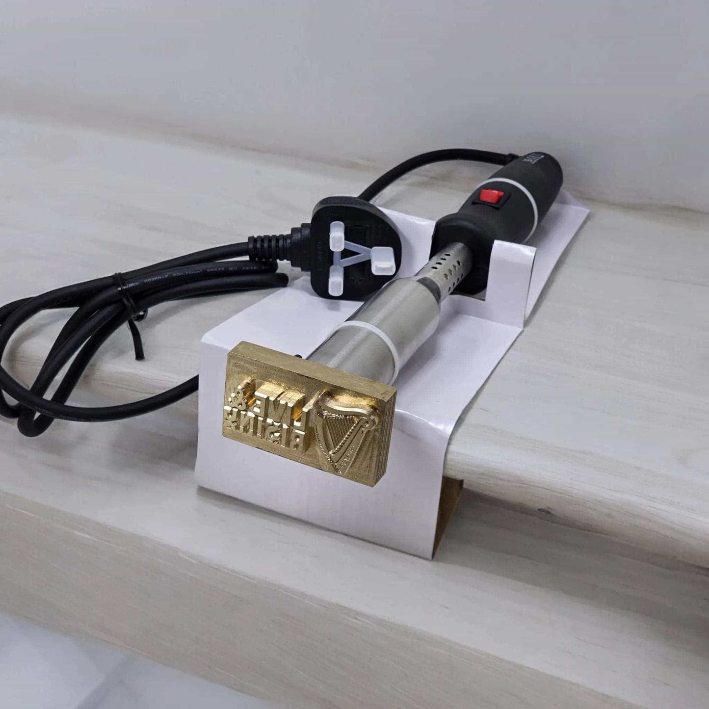 electrical-iron-without-temperature-regulator-custom-branding-irons