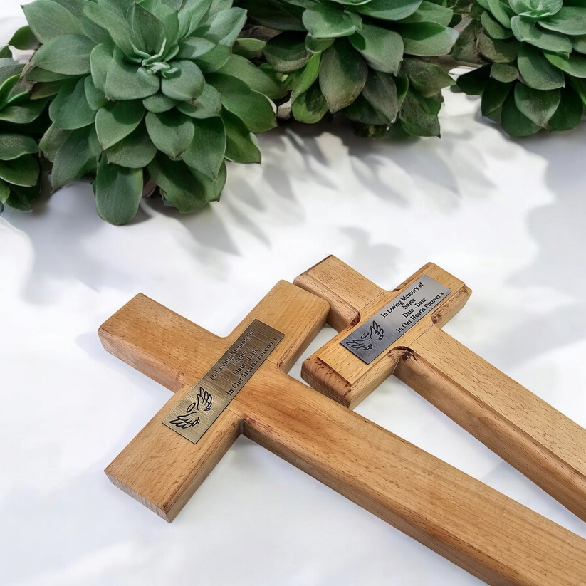 Wooden memorial cross engraved with your choice of words – Hamilton Rand